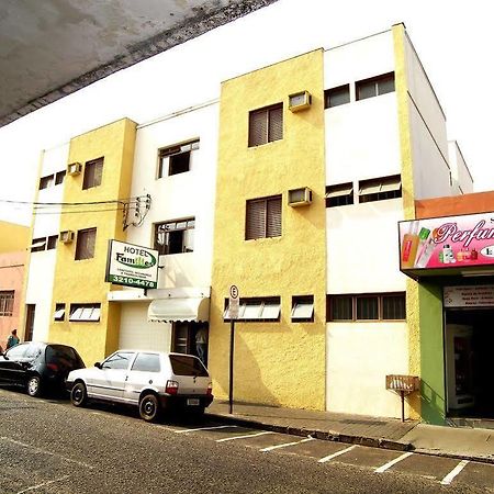 Hotel Families Uberlandia Bagian luar foto